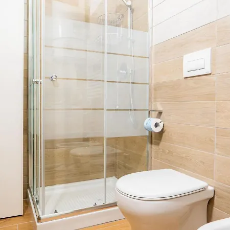 The Rent - One Bedroom Close Crescenzago Subway Apartamento Milán
