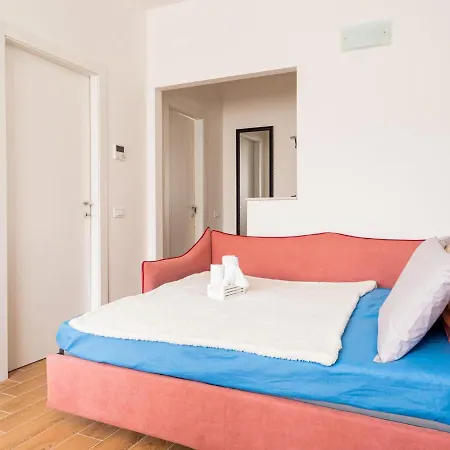 The Rent - One Bedroom Close Crescenzago Subway