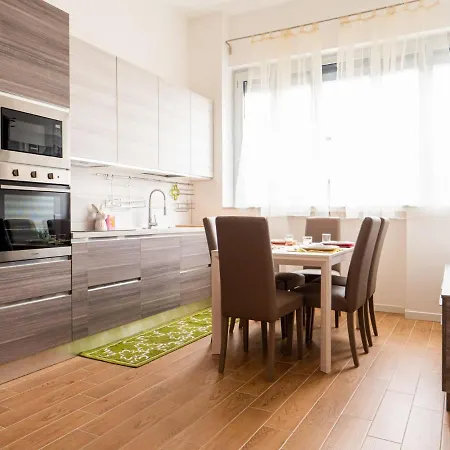 Apartamento The Rent - One Bedroom Close Crescenzago Subway